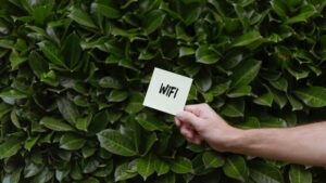 perbedaan wifi id dan indihome