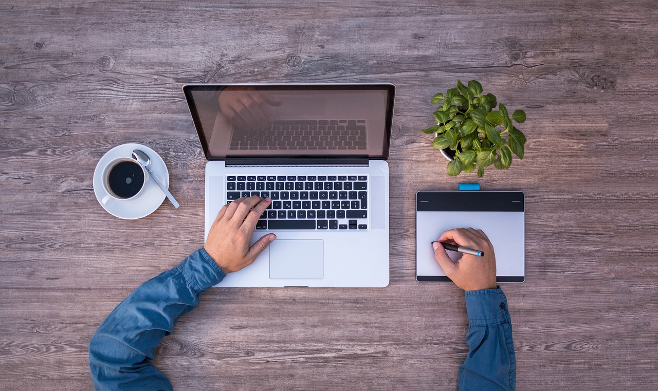 platform AI untuk desain grafis